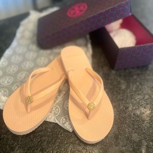 Tory Burch flip flops NWT